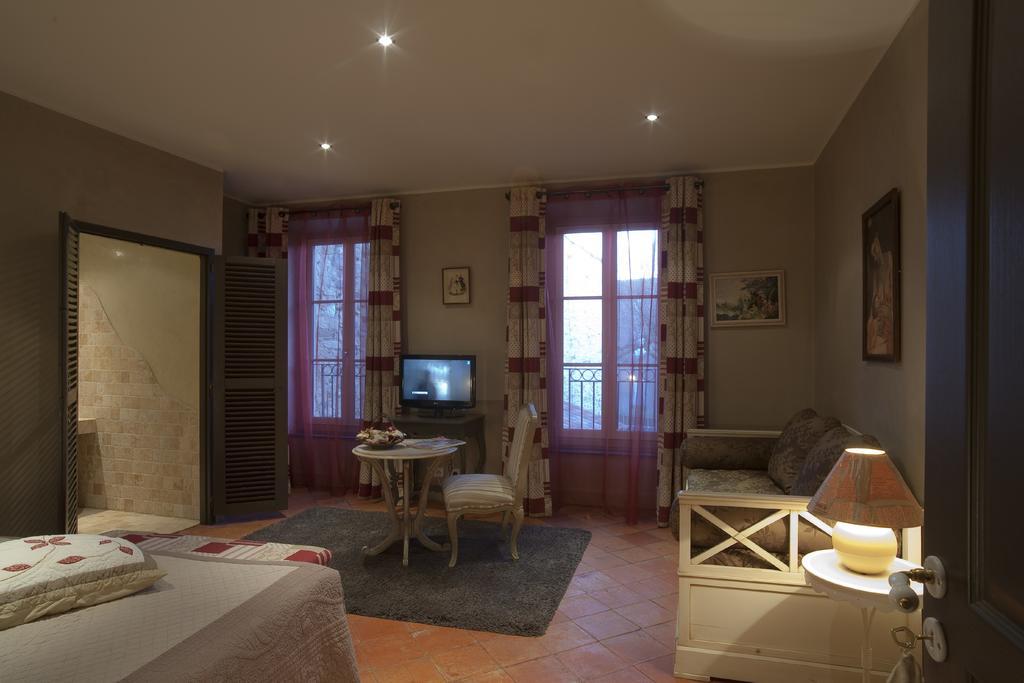 Bed & Breakfast Demeure Du Pareur Villeneuve-Minervois Dış mekan fotoğraf